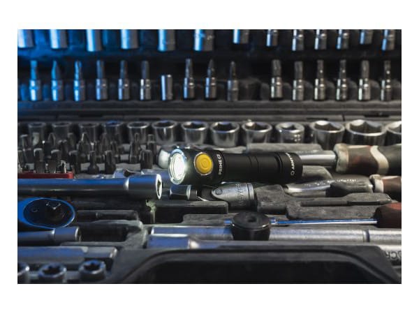 фото Фонарь Armytek PRIME C2 MAGNET USB Теплый свет F08001W