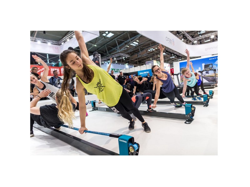 фото Стойка напольная для установки Gibbon Fitness Line