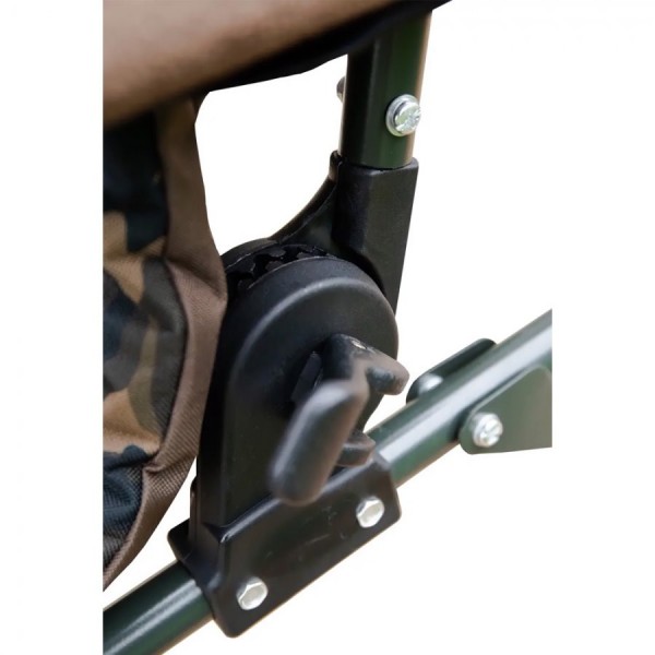 фото Cкладное кресло Tramp Royal Camo